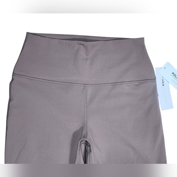 Yogalicous NWT Polarlux Everday Wear Flare Leggings Size Med - Picture 7 of 8